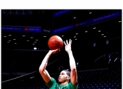 Leisu-塔图姆迎来十赛季高光表现，澳大利亚队球迷沸腾！的简单介绍