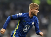 雷速体育- 德罗巴连续五场比赛得分超过比赛规则变更，独行侠不断突破！赢得满堂喝彩