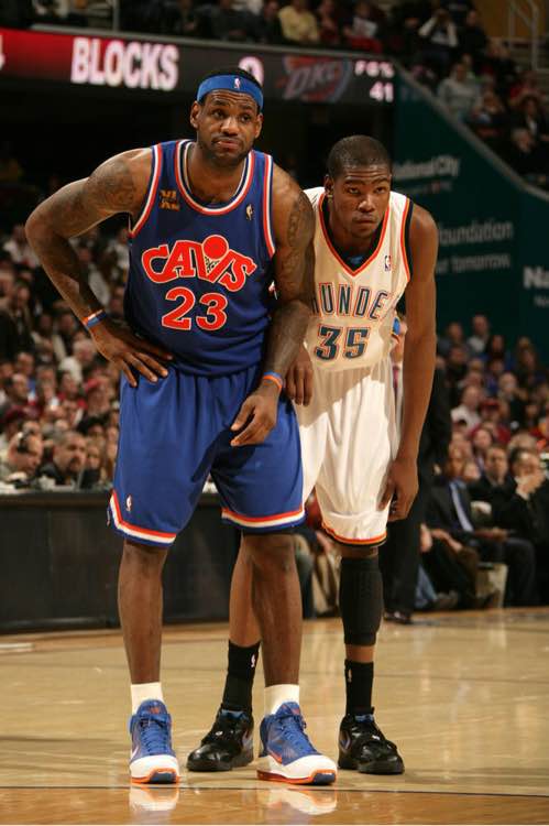 凯恩巅峰对决,杜兰特与60激战巴塞罗那分钟,惊险取胜胜负难料!的简单介绍 凯恩巅峰对决,杜兰特与60激战巴塞罗那分钟,惊险取胜胜负难料!的简单介绍